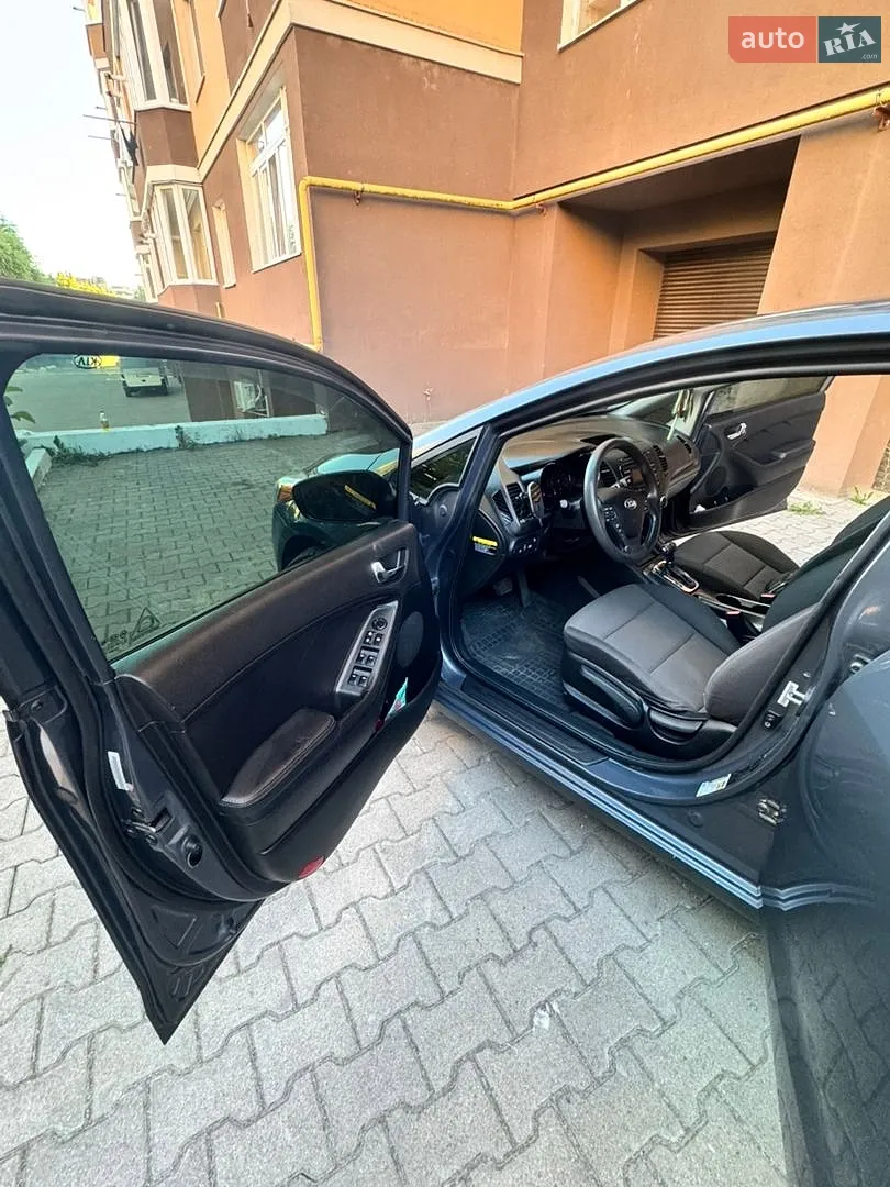 2014 Kia Forte - мініатюра 23