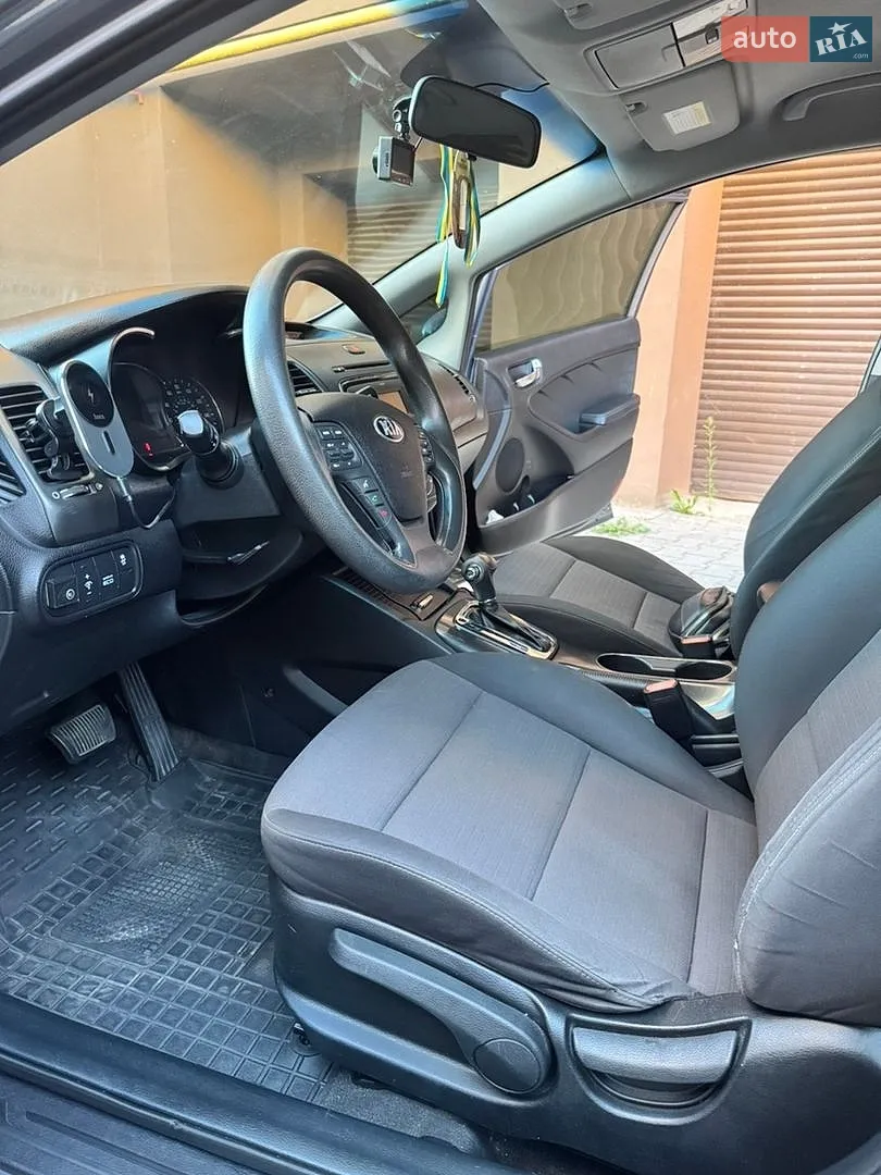 2014 Kia Forte - мініатюра 35
