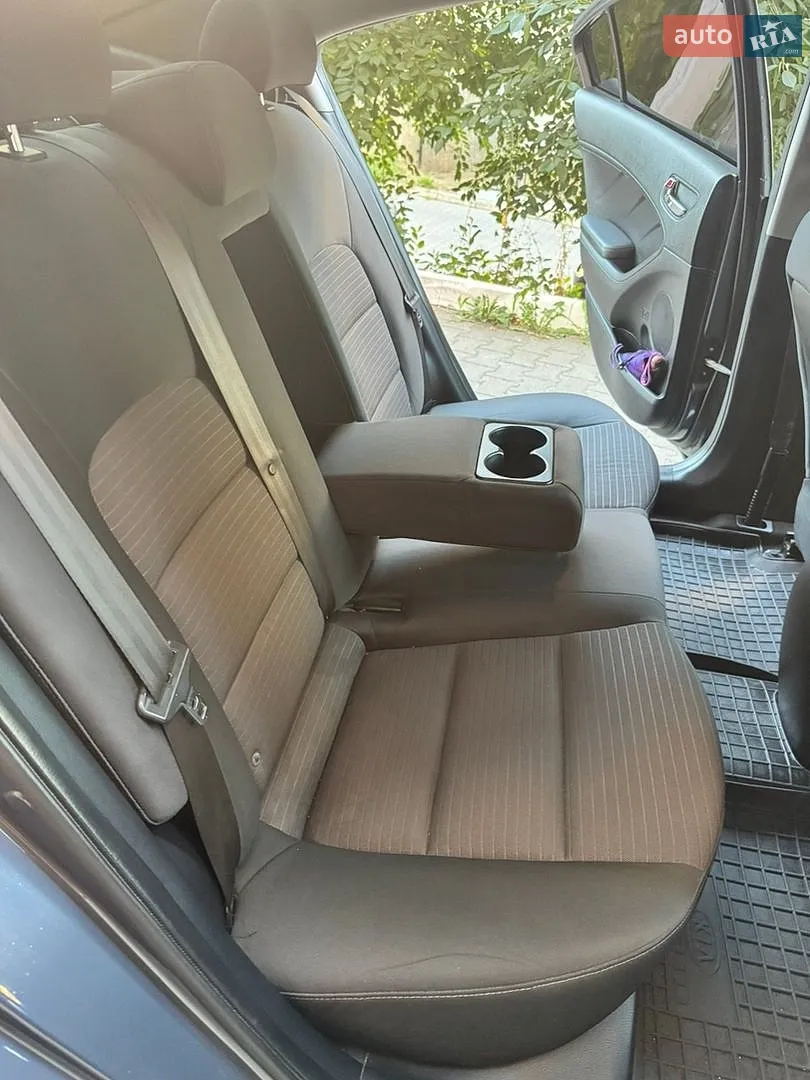 2014 Kia Forte - мініатюра 48