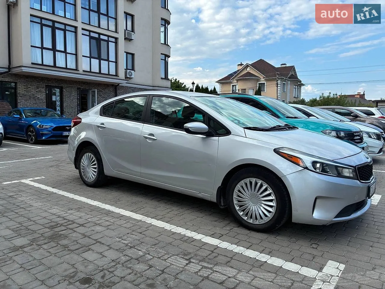 2017 Kia Forte - мініатюра 2