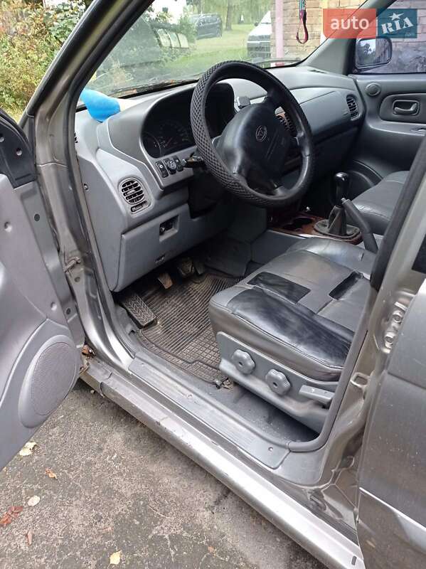 Минивэн Kia Joice 2000 в Киеве