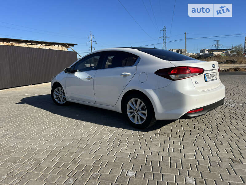 Седан Kia K3 2016 в Одессе