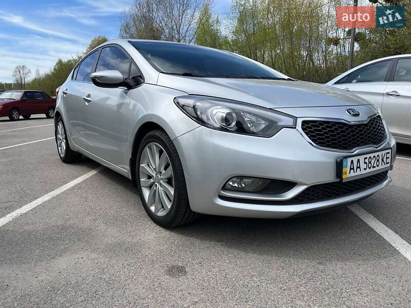 Седан Kia K3 2015 в Киеве