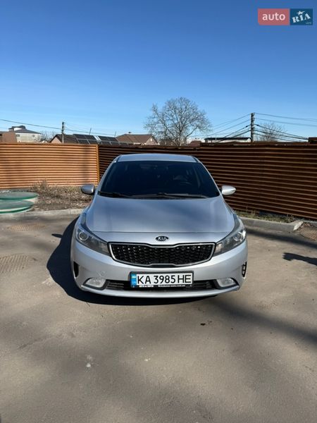 Седан Kia K3 2016 в Киеве