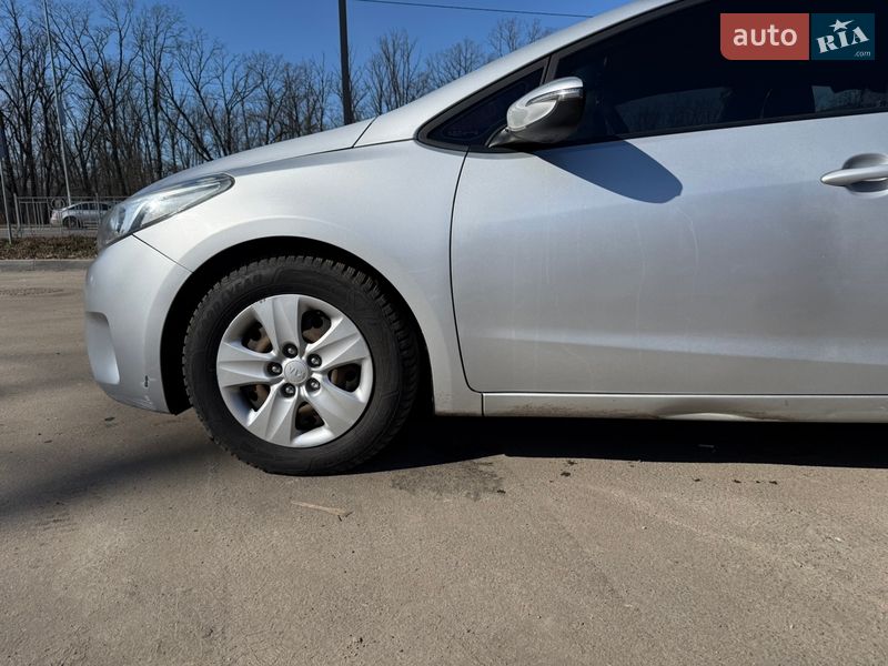 Седан Kia K3 2016 в Киеве