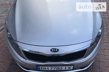 Седан Kia K5 2012 в Одесі