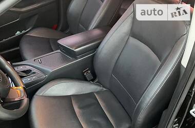 Седан Kia K5 2014 в 