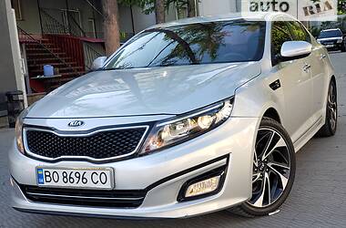 Седан Kia K5 2014 в Тернополе