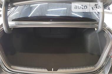 Седан Kia K5 2020 в 