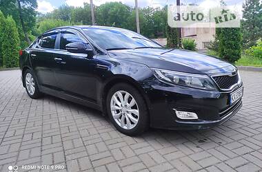 Седан Kia K5 2013 в Прилуках