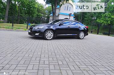 Седан Kia K5 2013 в Прилуках