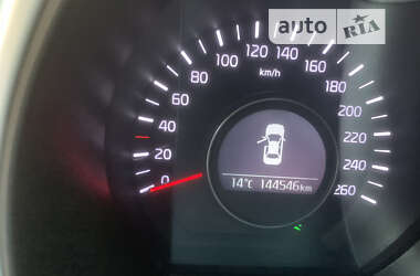 Седан Kia K5 2013 в 