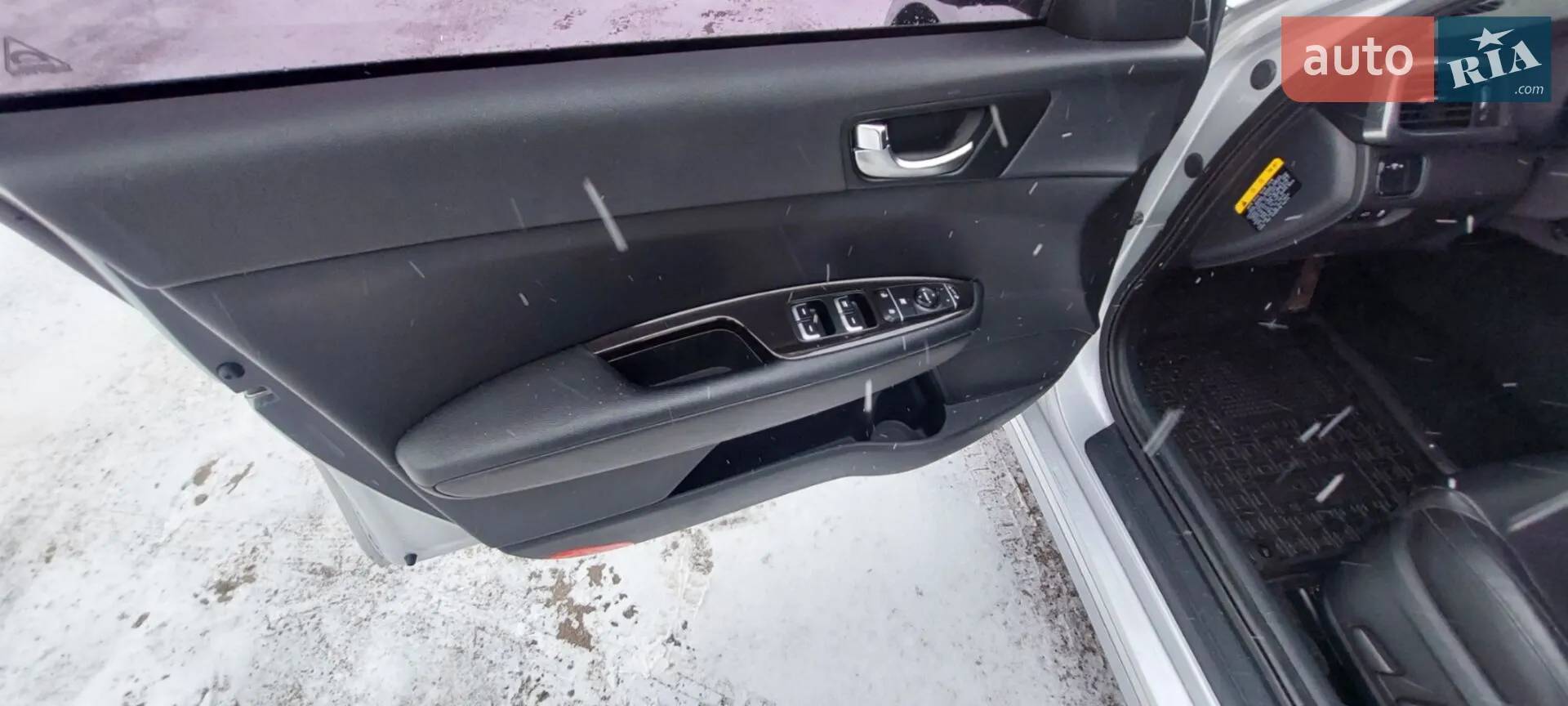 2015 Kia K5 - мініатюра 9