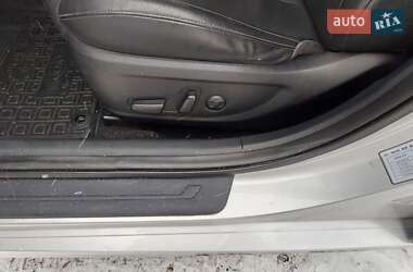 Седан Kia K5 2015 в 