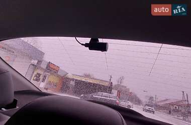 Седан Kia K5 2015 в 