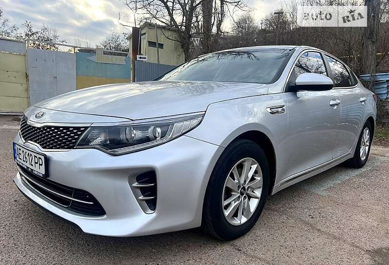 Kia K5 2016