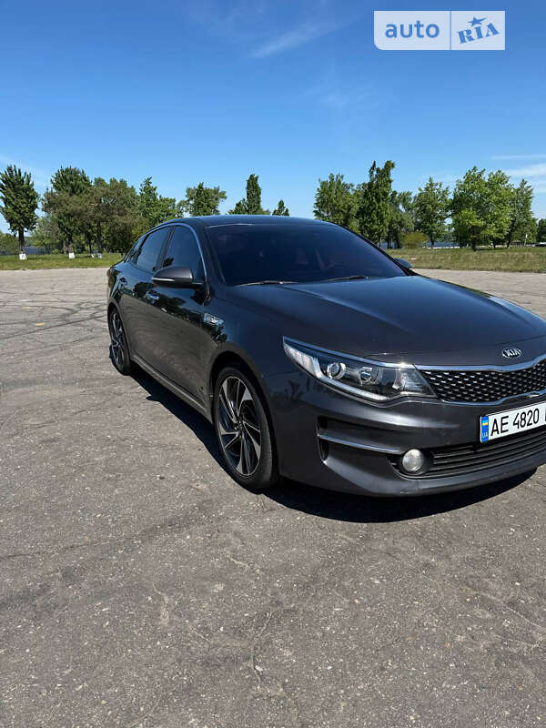 Kia K5 2016