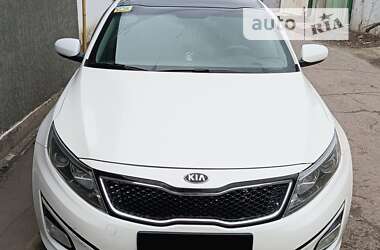 Седан Kia K5 2014 в Чорноморську