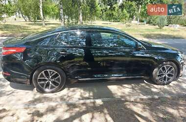 Седан Kia K5 2011 в Харькове