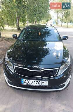 Седан Kia K5 2011 в Харькове