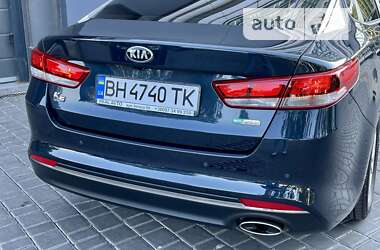 Седан Kia K5 2017 в Одесі