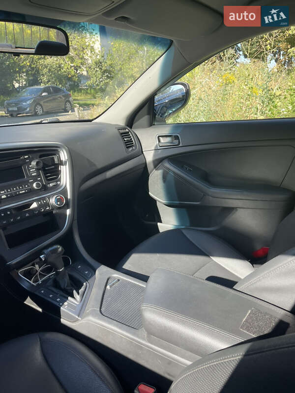 Седан Kia K5 2014 в Киеве фото 10 Седан Kia K5 2014 в Киеве