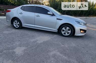 Седан Kia K5 2012 в Харкові