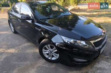 Седан Kia K5 2013 в Баштанке