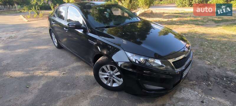 Седан Kia K5 2013 в Баштанці