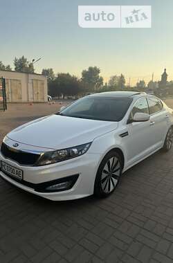 Седан Kia K5 2012 в Киеве