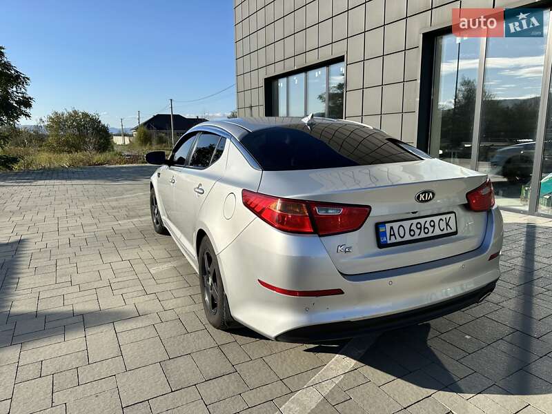 Седан Kia K5 2014 в Тячеве фото 11 Седан Kia K5 2014 в Тячеве