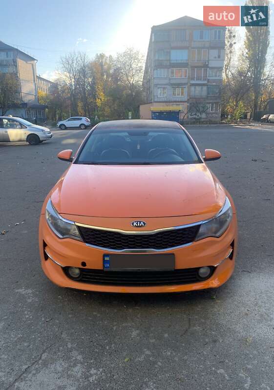 Седан Kia K5 2017 в Броварах