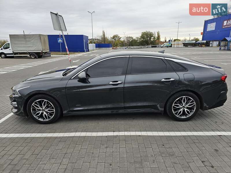 Седан Kia K5 2019 в Николаеве