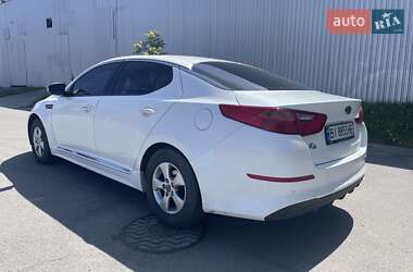 Седан Kia K5 2014 в Полтаве