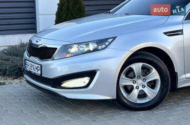 Седан Kia K5 2012 в Одесі