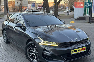 Седан Kia K5 2019 в 