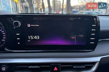 Седан Kia K5 2019 в 