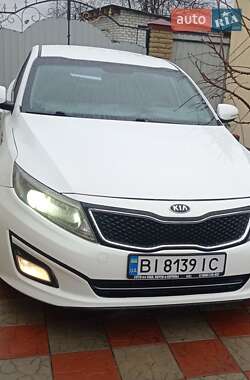 Седан Kia K5 2013 в Полтаві