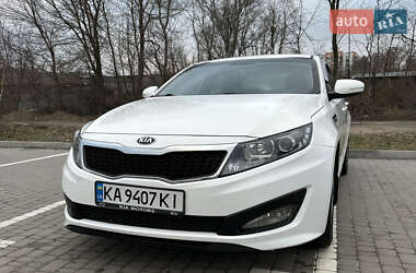 Седан Kia K5 2013 в Киеве