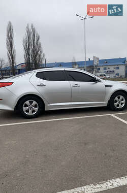 Седан Kia K5 2013 в 