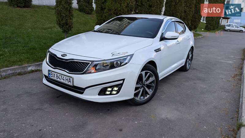 Седан Kia K5 2013 в Хмельницком