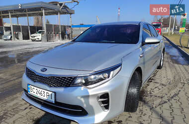 Седан Kia K5 2015 в Запоріжжі