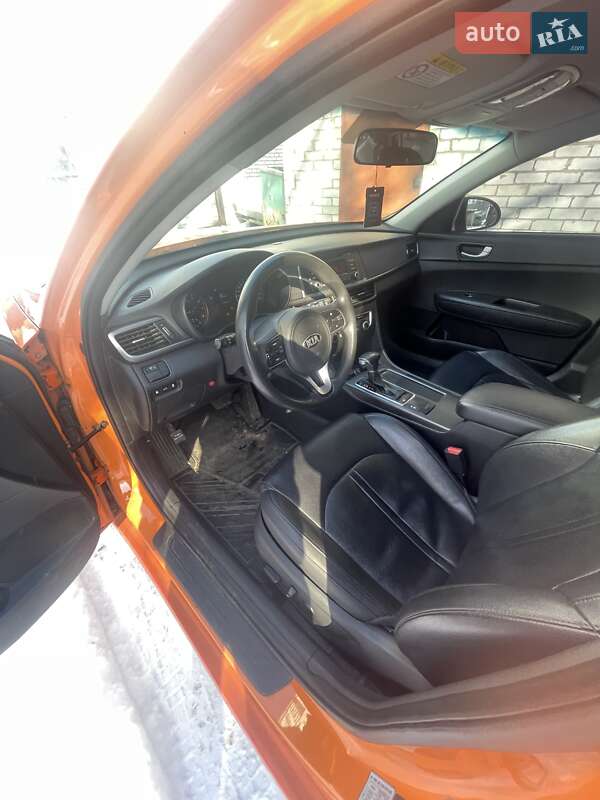 Седан Kia K5 2017 в Киеве фото 5 Седан Kia K5 2017 в Киеве