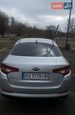 Седан Kia K5 2013 в Харькове