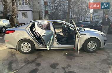 Седан Kia K5 2014 в 