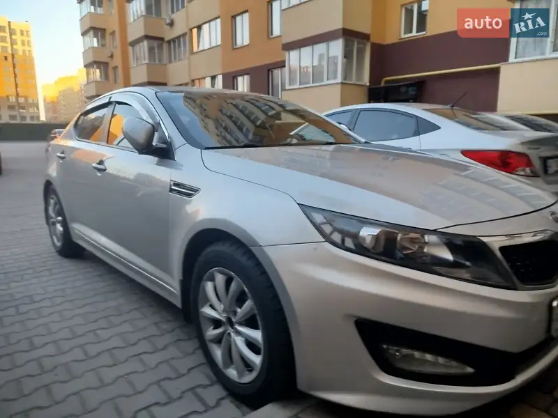 Kia K5 2012