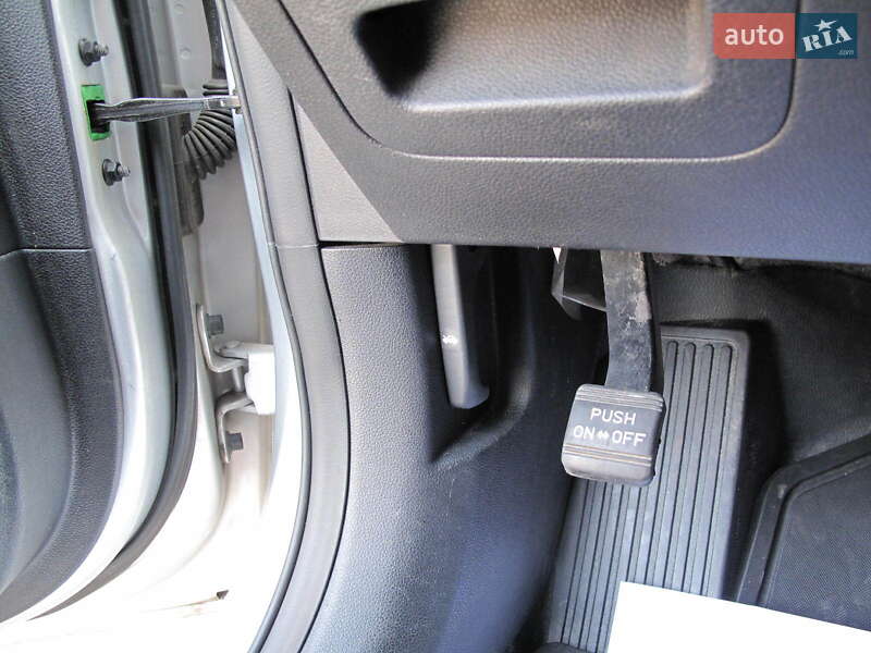 Седан Kia K5 2017 в Киеве фото 66 Седан Kia K5 2017 в Киеве