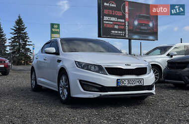 Седан Kia K5 2010 в 