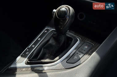 Седан Kia K5 2010 в 