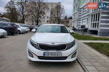 Седан Kia K5 2015 в 
